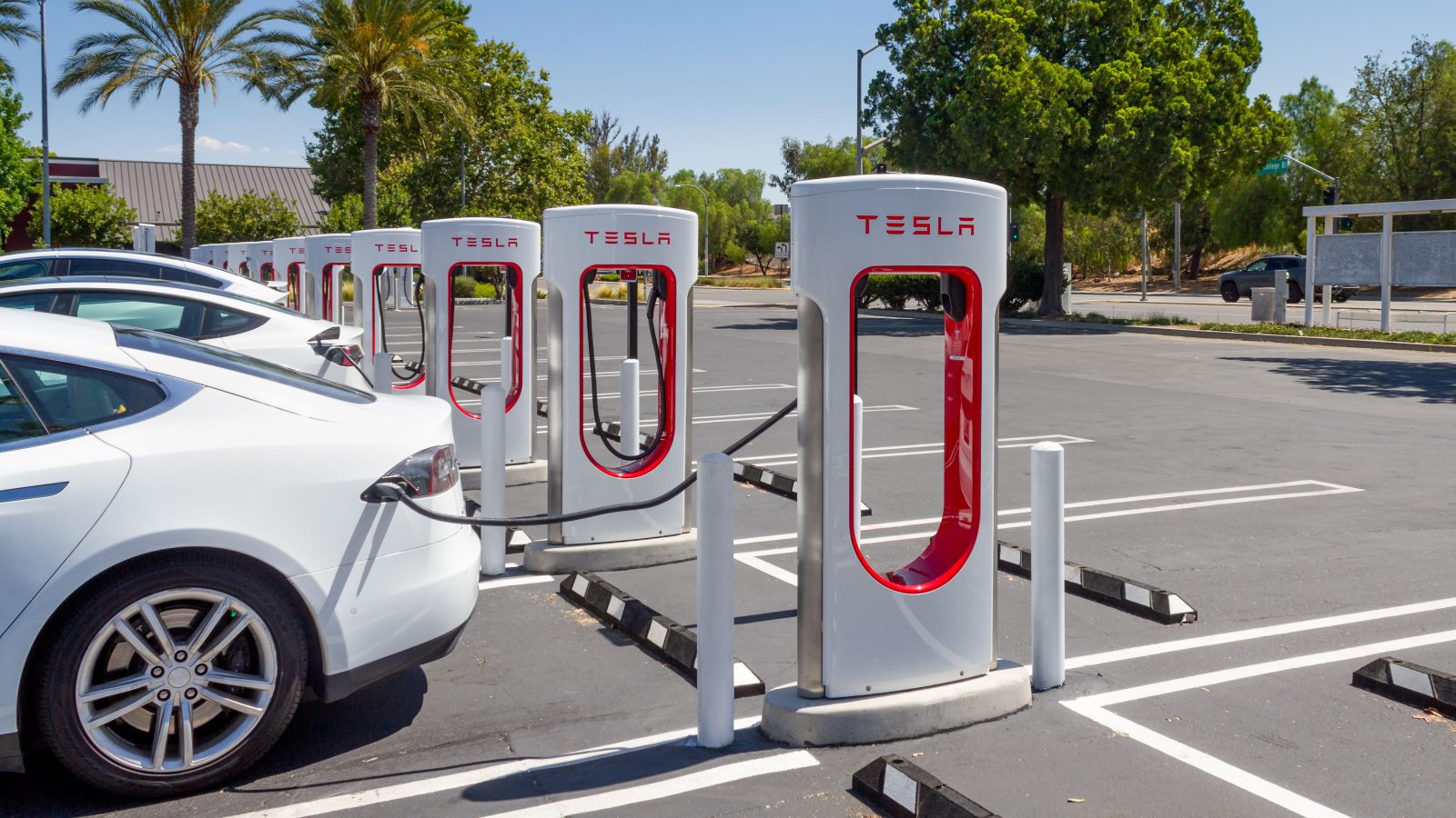 What is a Tesla Destination Charger